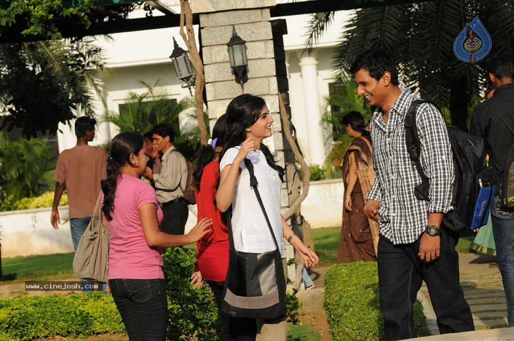 Neethane En Pon Vasantham Tamil Movie Stills - 11 / 20 photos
