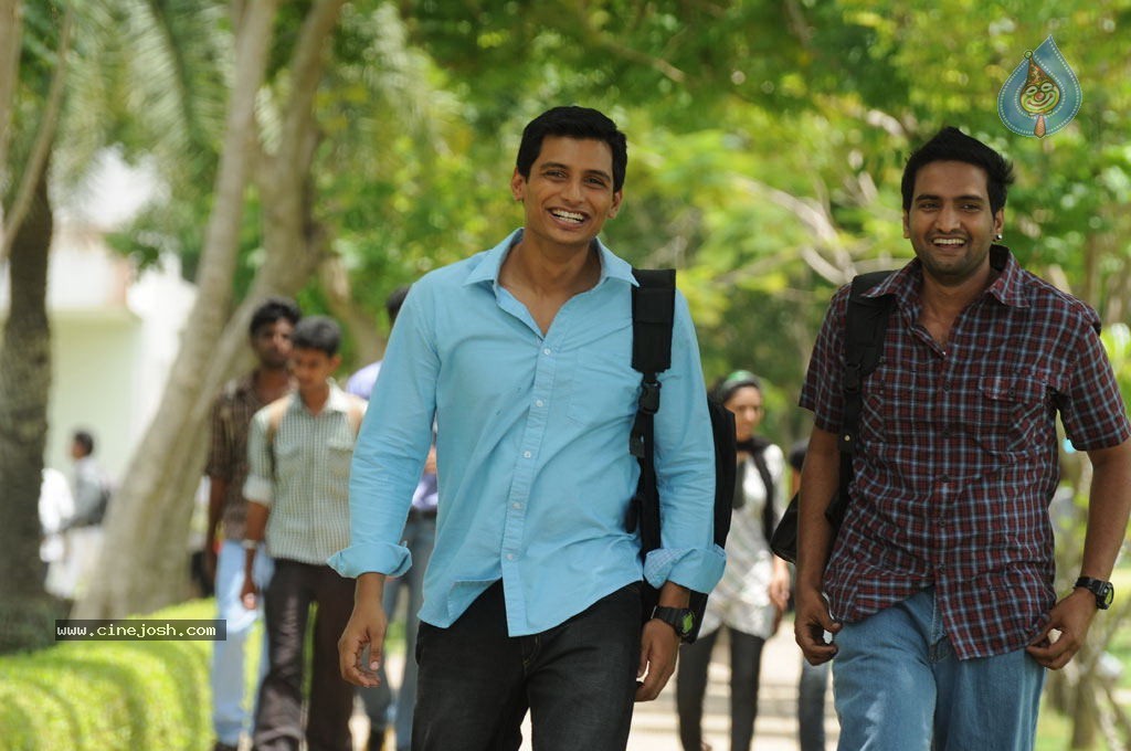 Neethane En Pon Vasantham Tamil Movie Stills - 20 / 20 photos