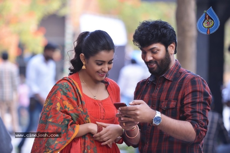 Nela Ticket Movie Working Stills - 9 / 10 photos