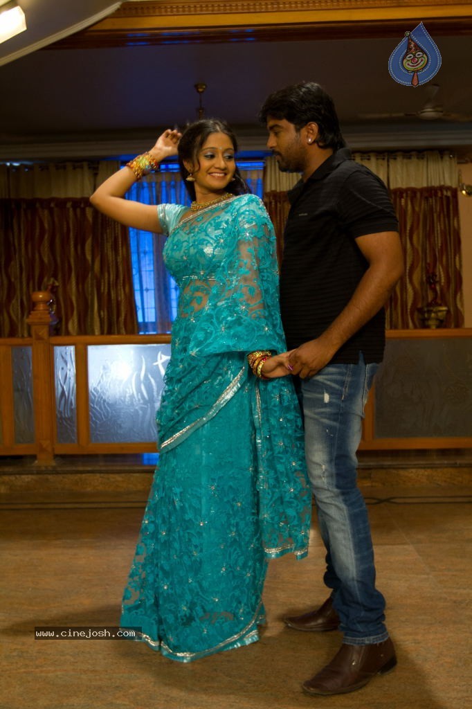Nenu Nene Ramune Movie Stills - 13 / 16 photos