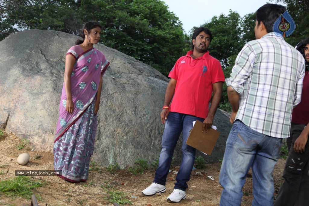 Nenu Nene Ramune Movie Hot Stills - 40 / 52 photos