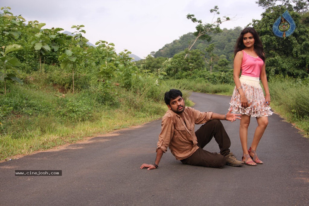 Netru Indru Tamil Movie Hot Stills - 14 / 62 photos