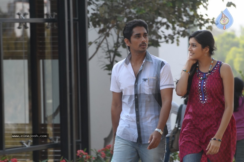 NH 4 Movie Stills n Walls - 6 / 51 photos