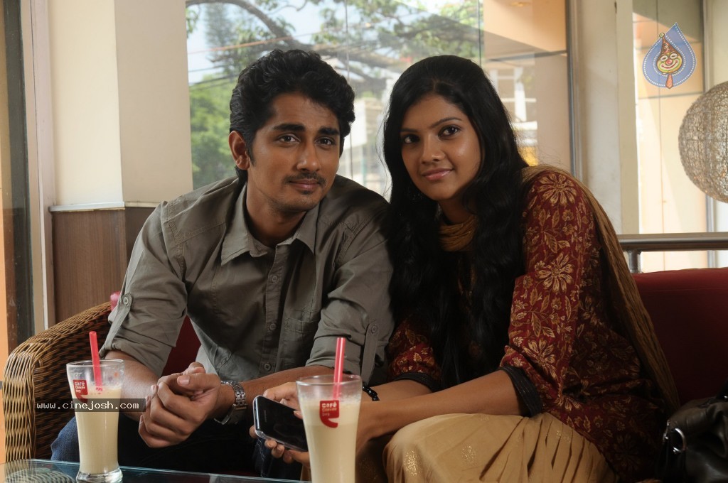 NH 4 Movie Stills n Walls - 30 / 51 photos