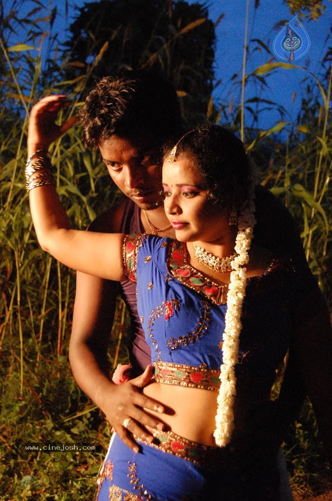 Nila Methu Kathal Tamil Movie Hot Stills - 69 / 70 photos
