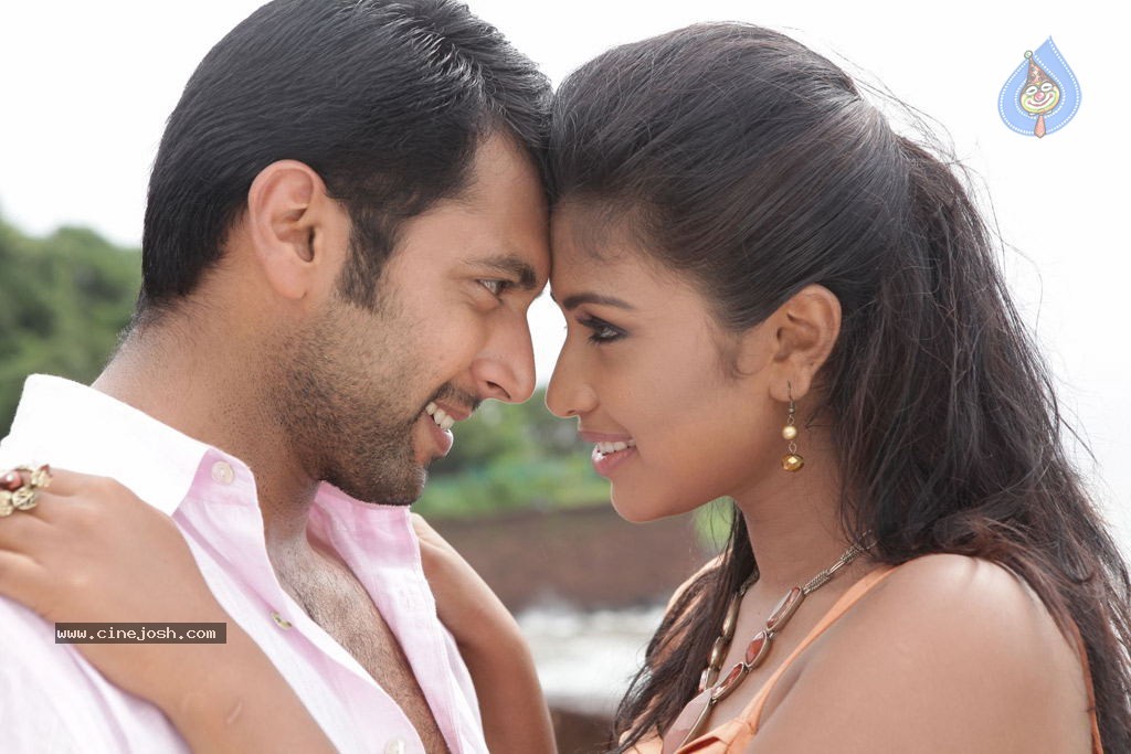 Nimirnthu Nil Tamil Movie Stills - 13 / 18 photos