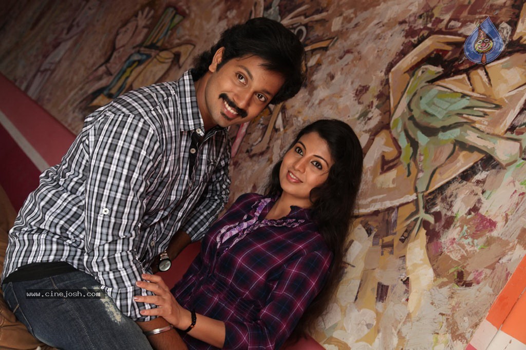 Ninaithathu Yaroo Tamil Movie Stills - 69 / 85 photos