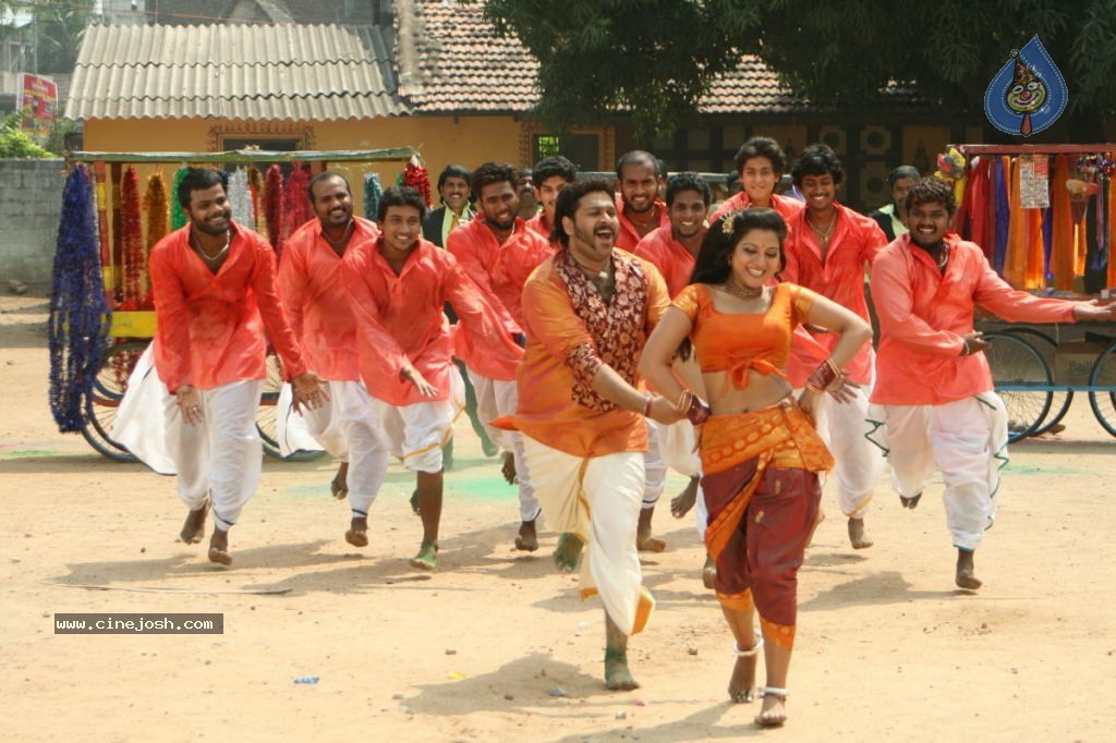 Ninaivil Nindraval Tamil Movie Stills - 56 / 124 photos