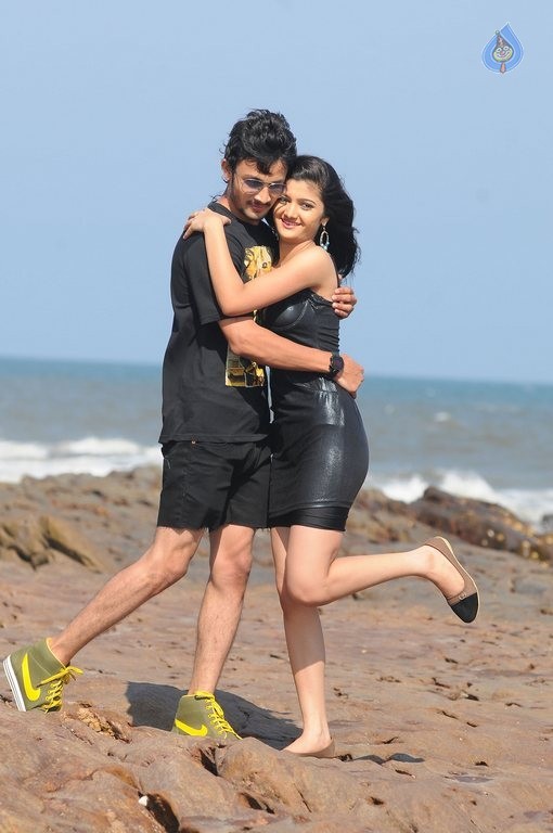 Ninne Korukunta Photos and Posters - 6 / 41 photos