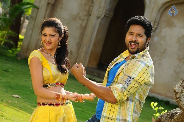 Ninne Korukunta Photos and Posters - 15 / 41 photos
