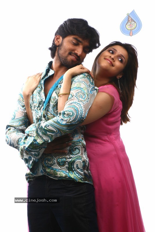 Ninnu Chusina Kshanana Movie Stills - 5 / 8 photos