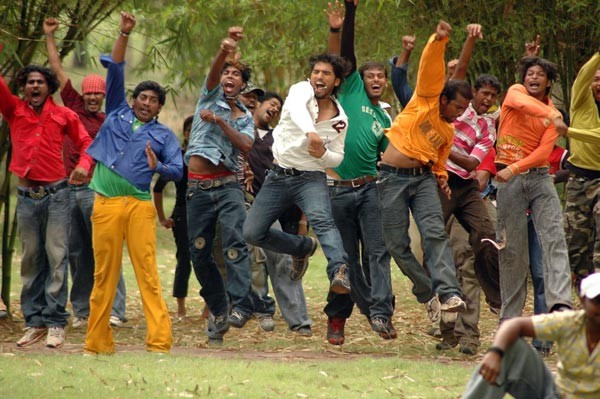 Ninnu Chusina Shanana Movie Stills - 17 / 25 photos