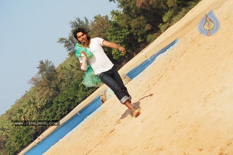 NINU CHOOSINA KSHANANA  Movie Stills - 10 / 16 photos