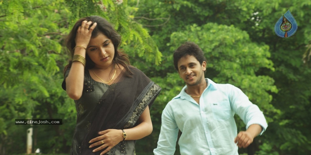 Ninu Chusaka Movie Stills n Posters - 5 / 72 photos