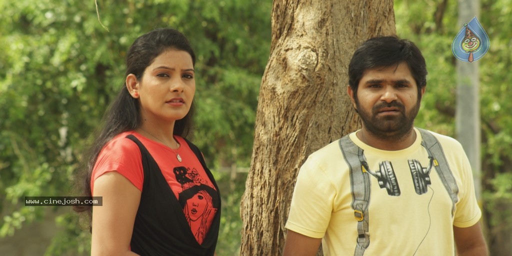 Ninu Chusaka Movie Stills n Posters - 20 / 72 photos