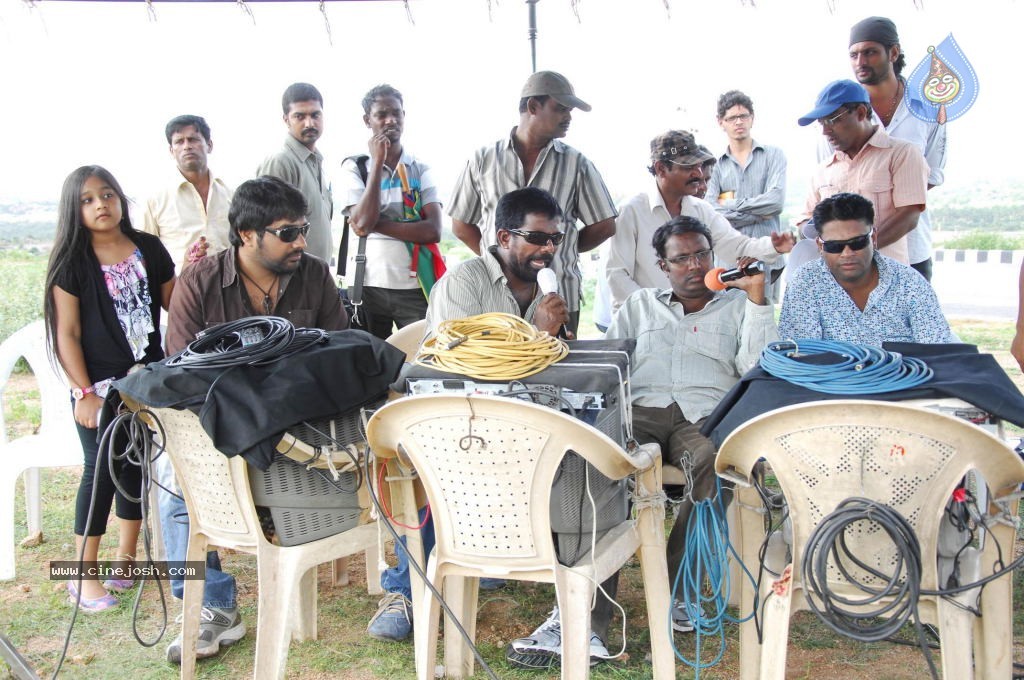 Nippu Movie Latest Stills - 8 / 40 photos