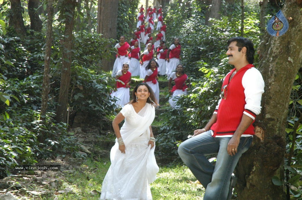 Nippulanti Nizam Movie Stills - 10 / 23 photos