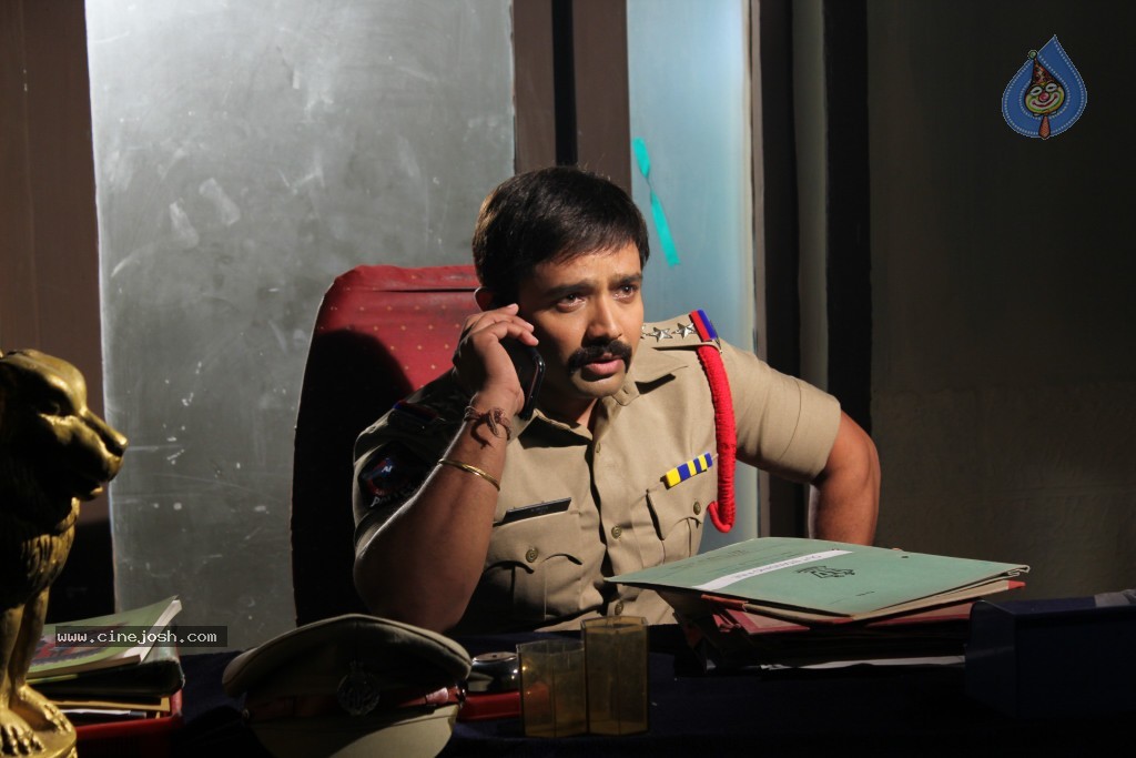 Nisha Movie New Stills - 22 / 41 photos