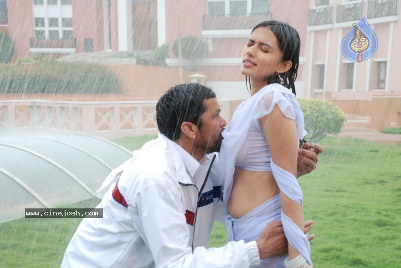 Nithya Pellikoduku Movie New Stills - 24 / 27 photos