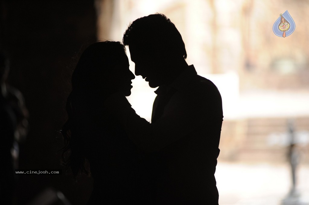 Nuvvala Nenila Movie New Photos - 22 / 41 photos