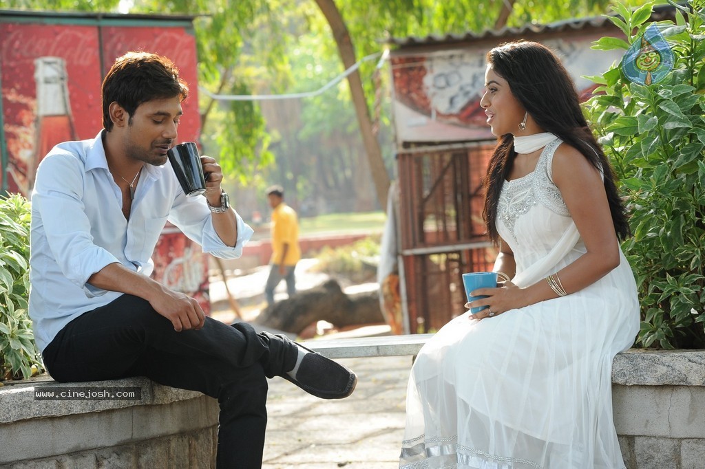 Nuvvala Nenila Movie New Stills - 2 / 52 photos