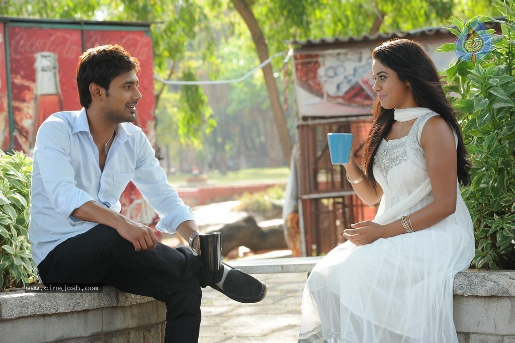 Nuvvala Nenila Movie New Stills - 25 / 52 photos