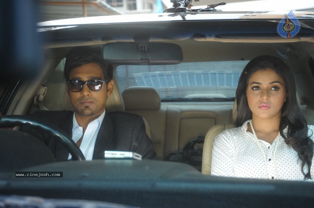 Nuvvala Nenila Movie New Stills - 6 / 60 photos