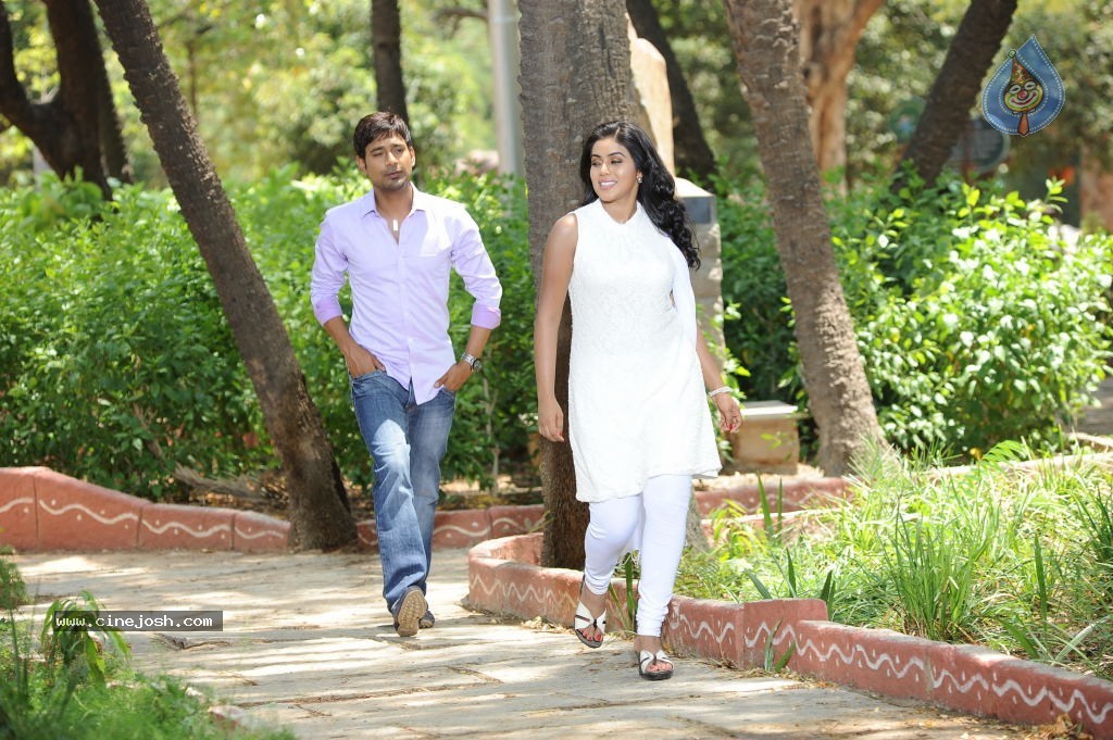 Nuvvala Nenila Movie New Stills - 9 / 60 photos