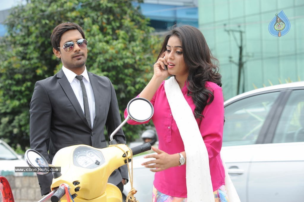 Nuvvala Nenila Movie New Stills - 23 / 60 photos