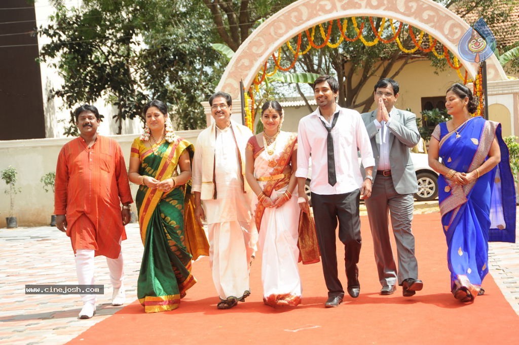 Nuvvala Nenila Movie New Stills - 24 / 60 photos