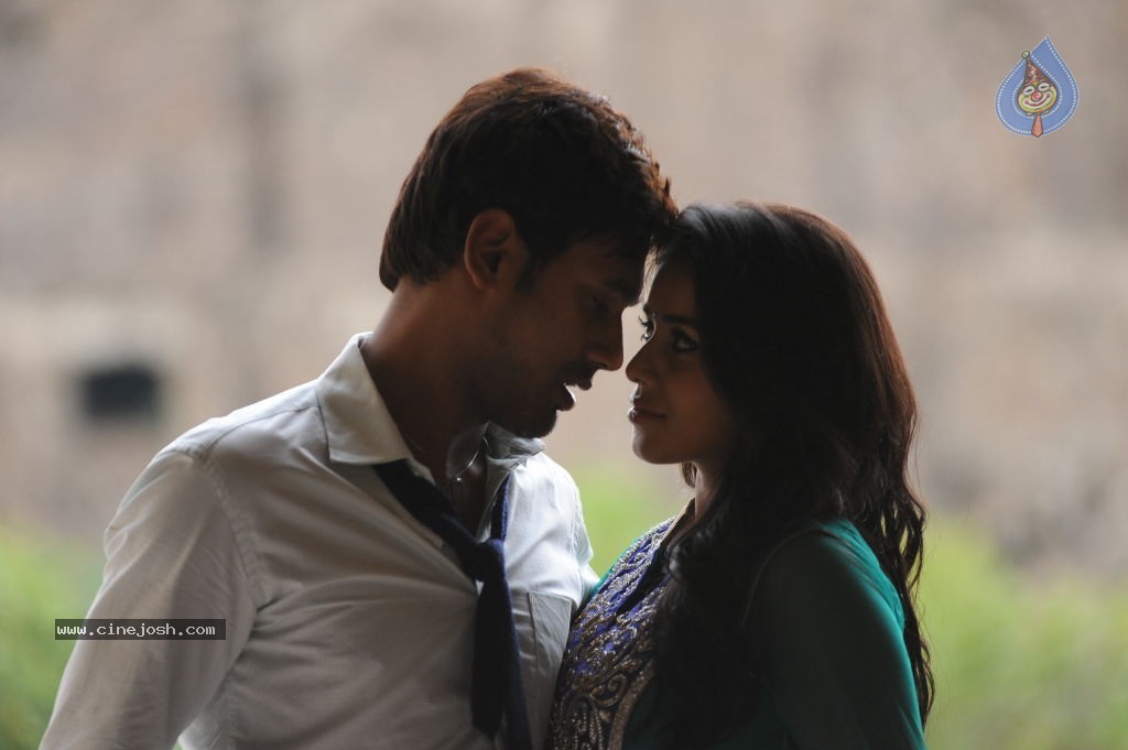 Nuvvala Nenila Movie New Stills - 45 / 60 photos