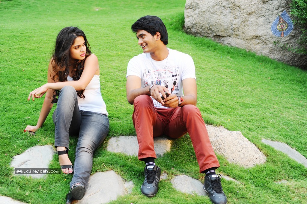 Nuvve Naa Bangaram New Stills - 6 / 12 photos