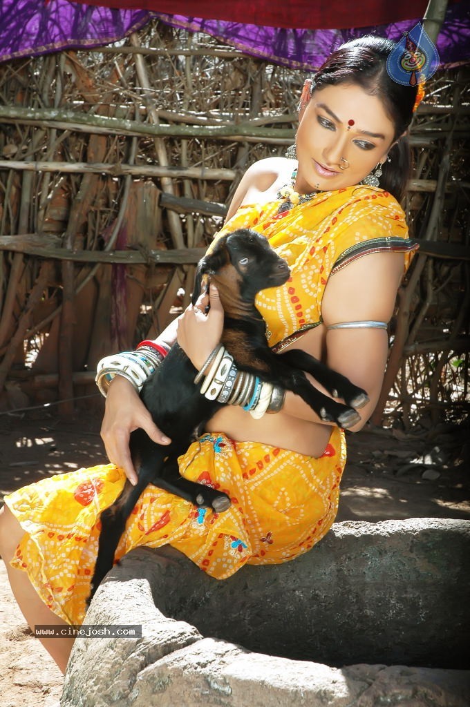 O Malli Movie New Stills - 3 / 33 photos