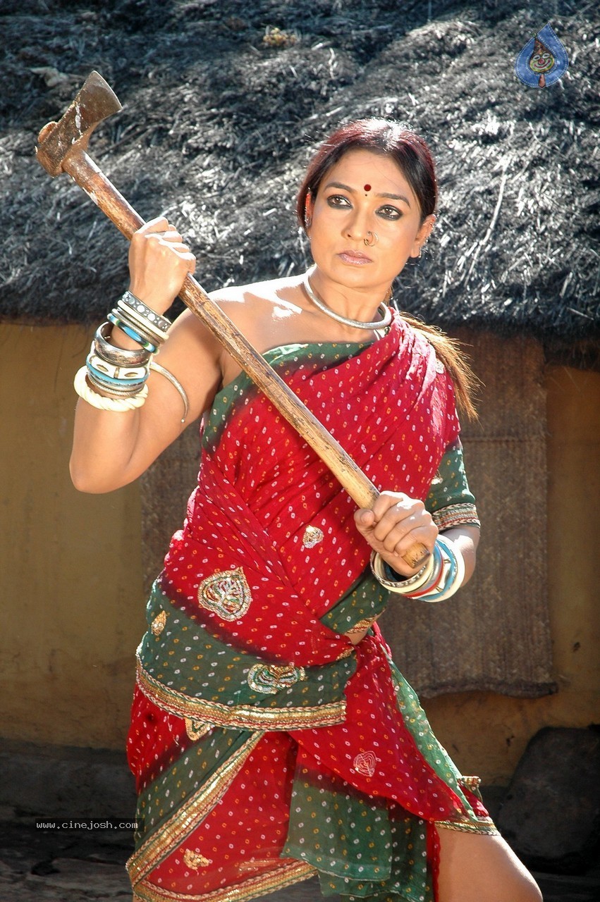 O Malli Movie Photos - 13 / 17 photos