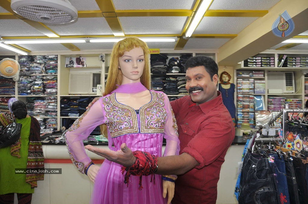 Oduthalam Tamil Movie Stills - 32 / 67 photos