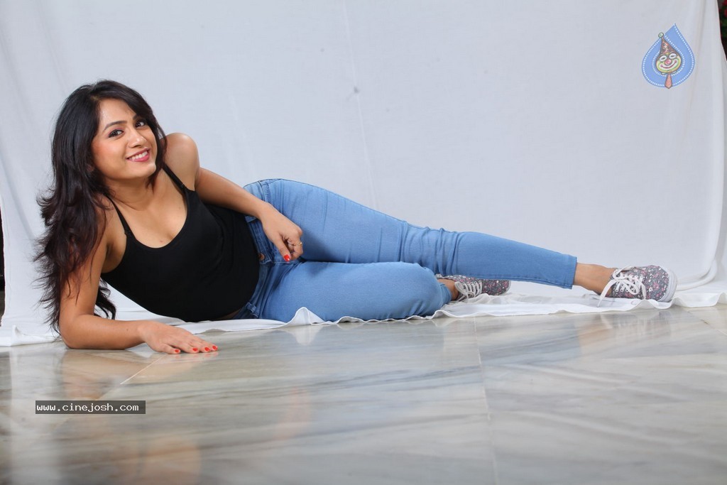 Oh Cheliya Naa Priya Sakiya Stills - 48 / 110 photos