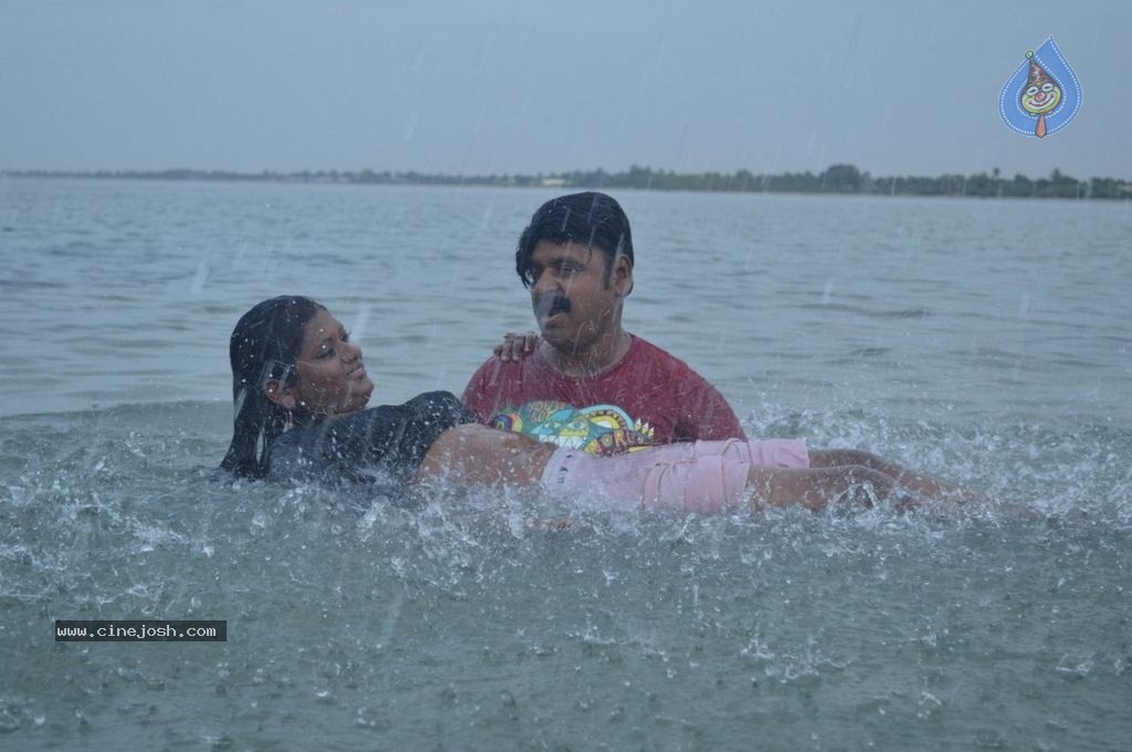Oho Tamil Movie Stills - 9 / 77 photos