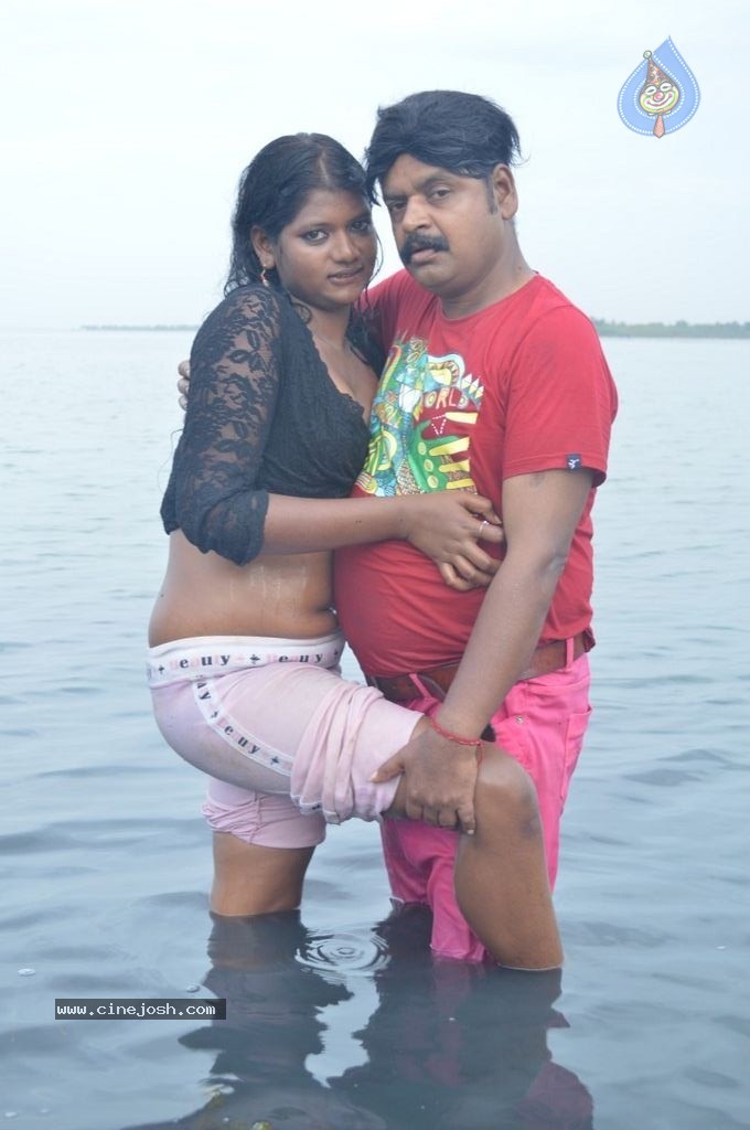 Oho Tamil Movie Stills - 13 / 77 photos