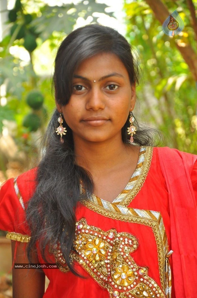 Oho Tamil Movie Stills - 60 / 77 photos