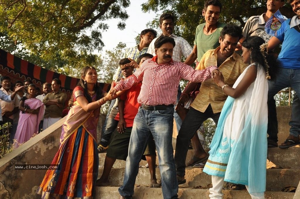 Oho Tamil Movie Stills - 75 / 77 photos