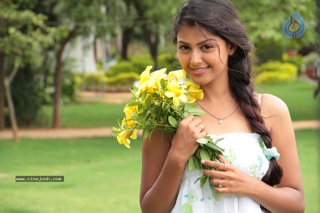 Oka College Story Movie Stills - 30 / 30 photos