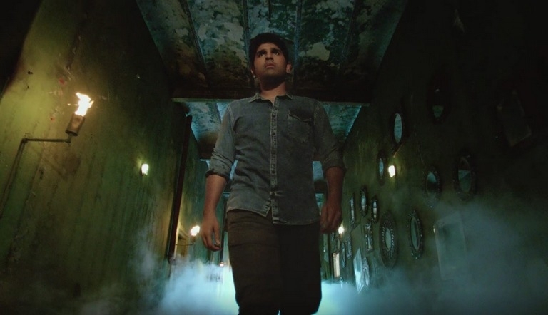 Oka Kshanam Movie New Stills - 1 / 8 photos