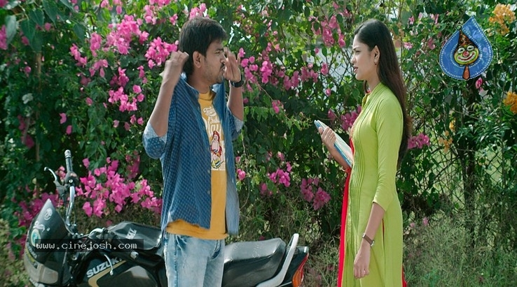 Oka Telugu PremaKatha Movie Stills - 2 / 19 photos