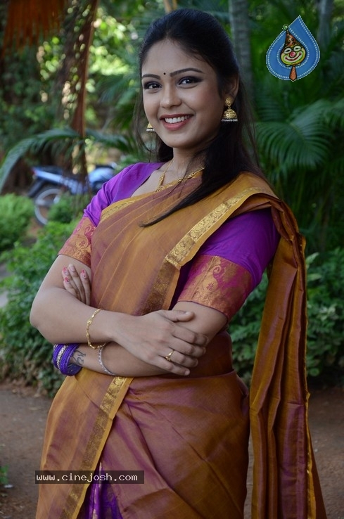 Oka Telugu Premakatha Movie Trailer Launch - 19 / 21 photos