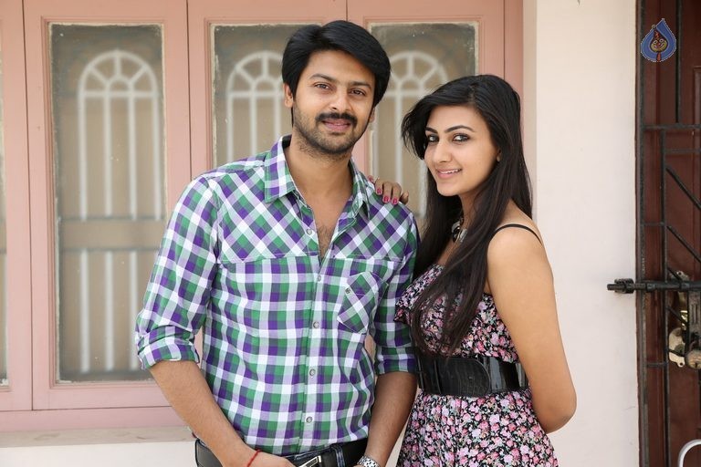 Om Shanti Om Tamil Movie Photos - 62 / 105 photos