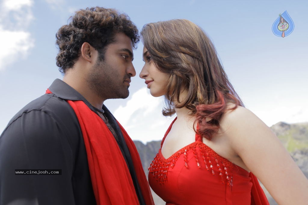 Oosaravelli Movie Latest Stills - 3 / 20 photos