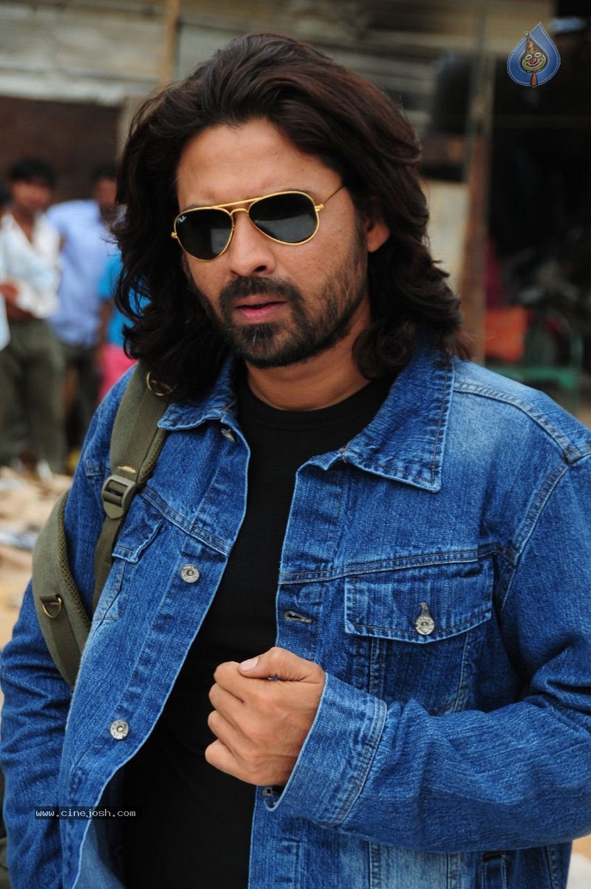 Operation Green Hunt Movie Stills - 42 / 68 photos