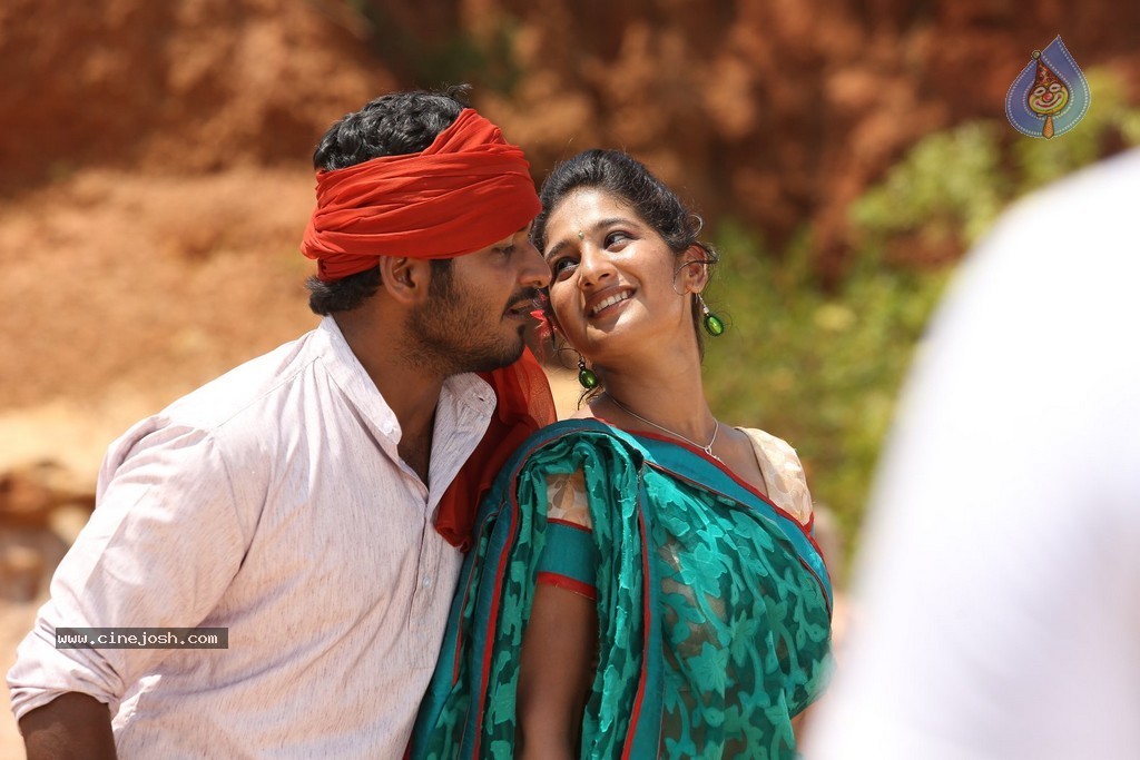 Ore Oru Raja Mokka Raja Tamil Movie Stills - 2 / 68 photos