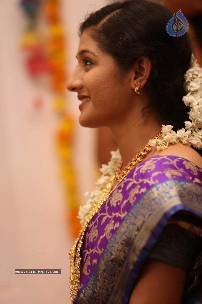 Ore Oru Raja Mokka Raja Tamil Movie Stills - 65 / 68 photos