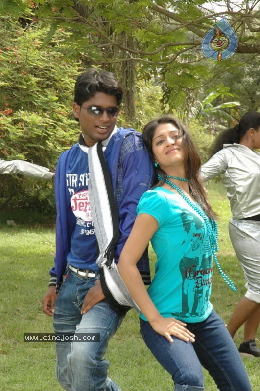 Oru Chol Tamil Movie Stills - 42 / 79 photos